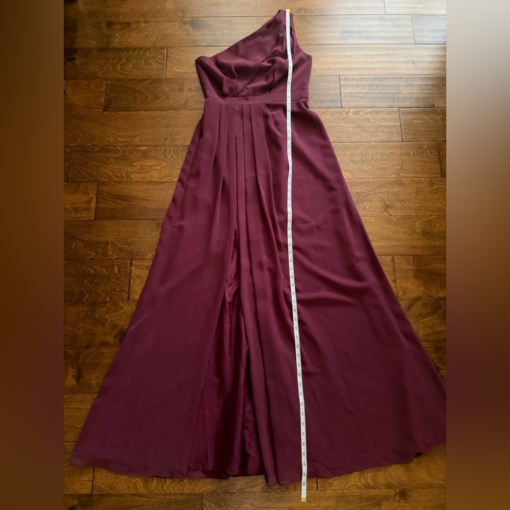 David’s Bridal F18055 Wine Size 6 One Shoulder Crinkle Chiffon Dress - Picture 9 of 11